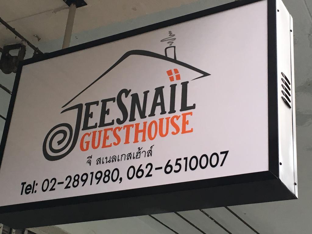 Jeesnail Guesthouse Бангкок Экстерьер фото