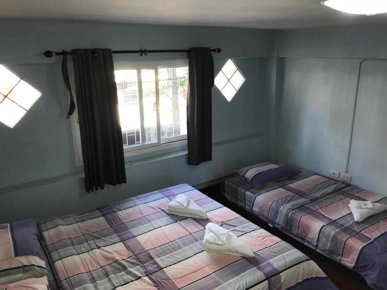 Jeesnail Guesthouse Бангкок Экстерьер фото